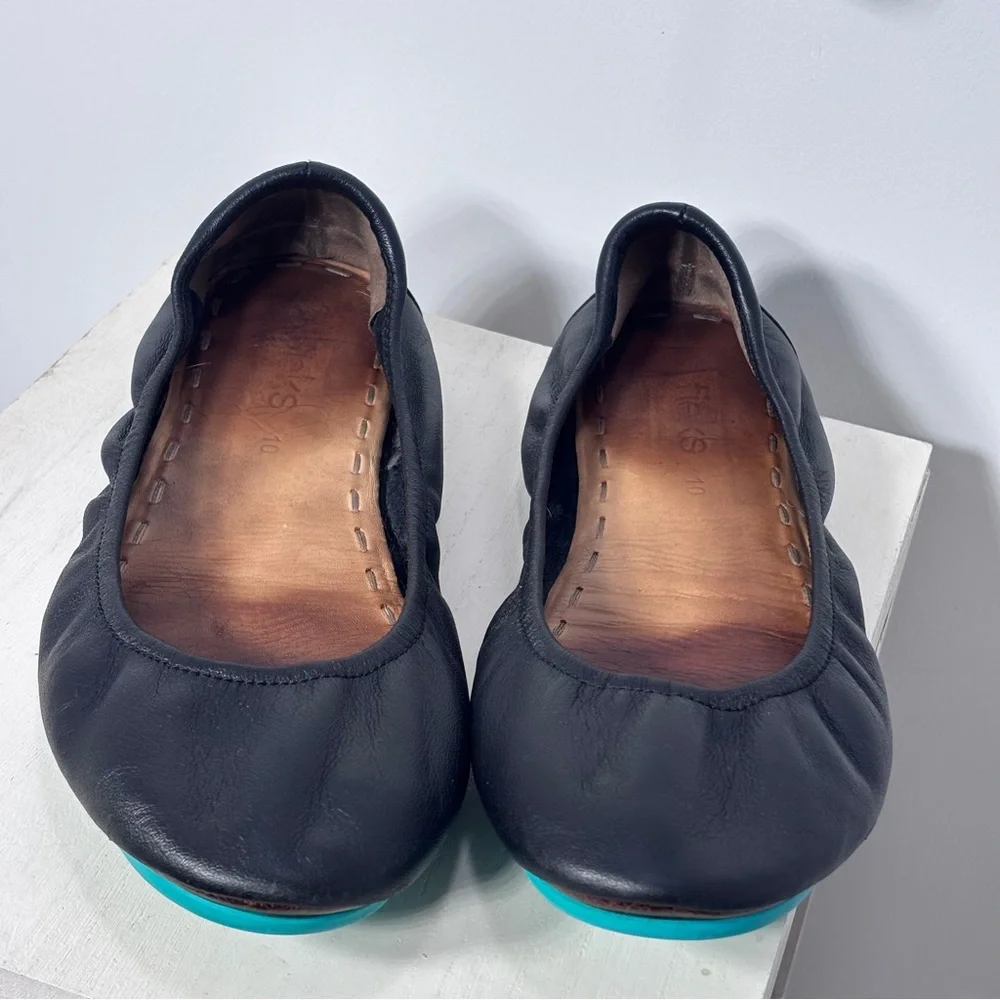 EUC Tieks By Gavrieli Women’s Matte Black Leather Flats Ballet Size 10 US - Picture 2 of 12